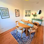 بيت للعطل Bright Beautiful House In