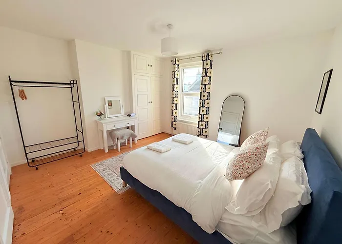 Nyaraló Bright Beautiful House In Central Bristol Bristol